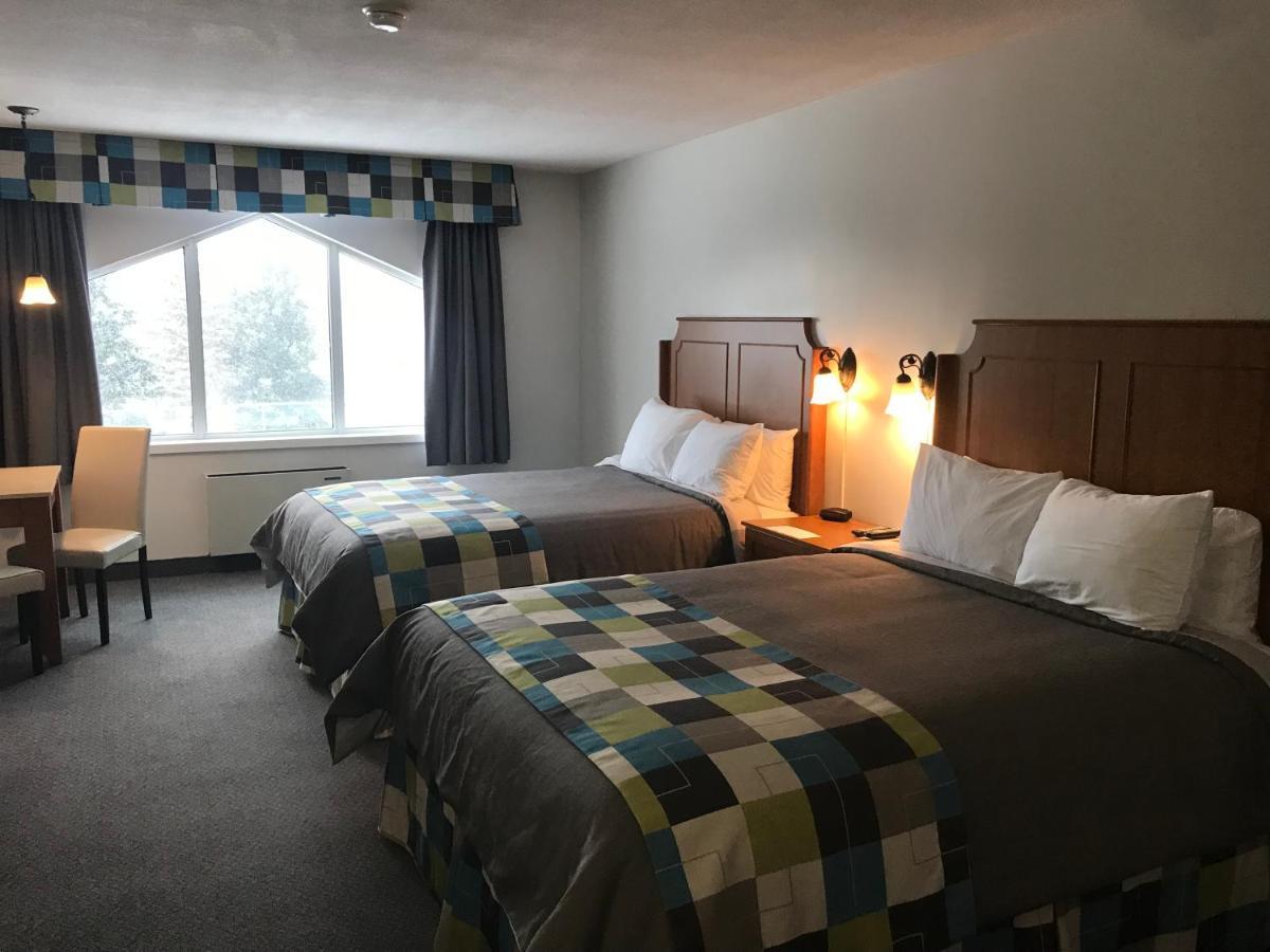 Auberge Matha Saint Jean De Matha Екстер'єр фото